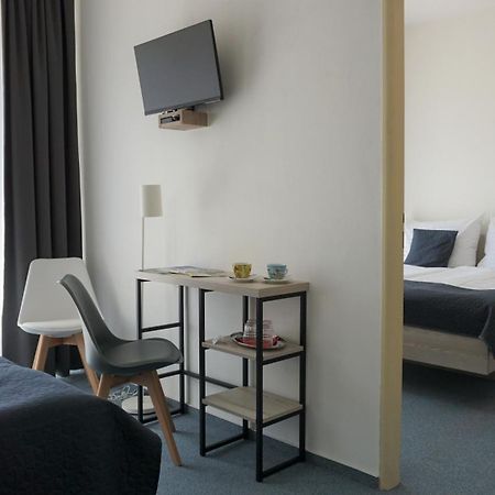 Hotel Metropol Cb 체스케부데요비체 외부 사진